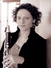 Photo individuelle - Annelise Clément.jpg